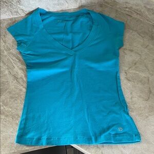 BEBE SPORT Teal V-Neck Short Sleeve Tee. SIZE: XS